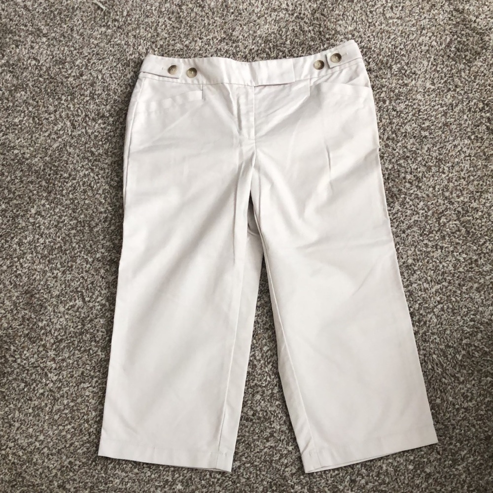 Ann Taylor Khaki Margo Capri Pants size 2